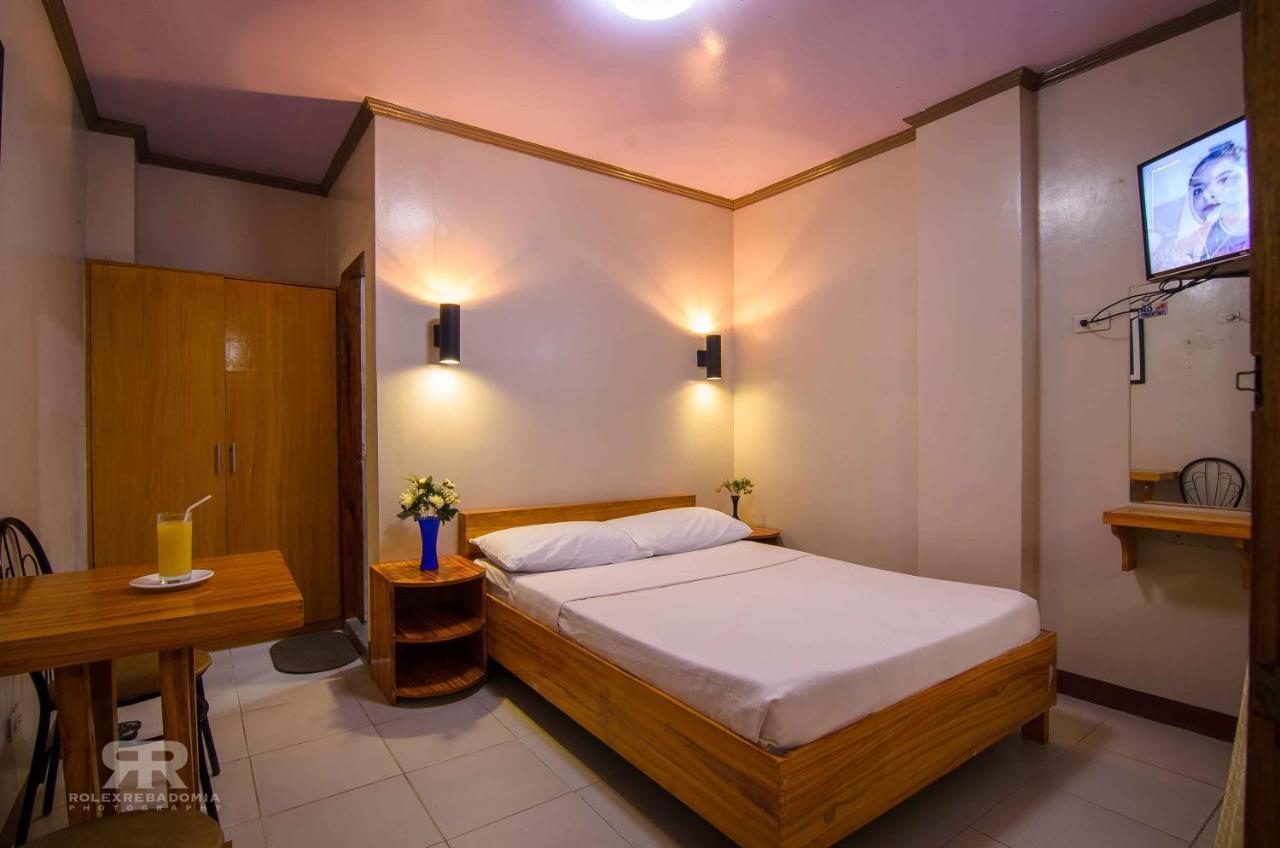 Diamond Hotel And Resto Catarman  Eksteriør bilde