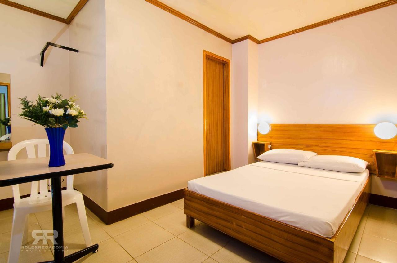 Diamond Hotel And Resto Catarman  Eksteriør bilde