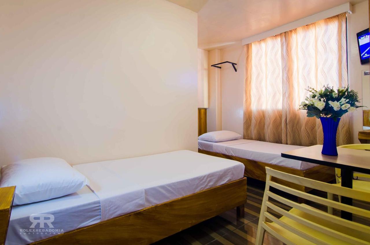 Diamond Hotel And Resto Catarman  Eksteriør bilde