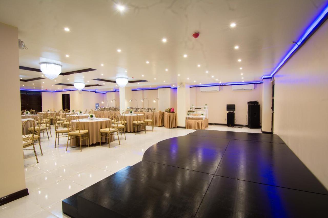 Diamond Hotel And Resto Catarman  Eksteriør bilde